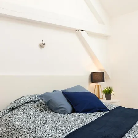 De Standing 8 Personnes Centre Historique De Apartman